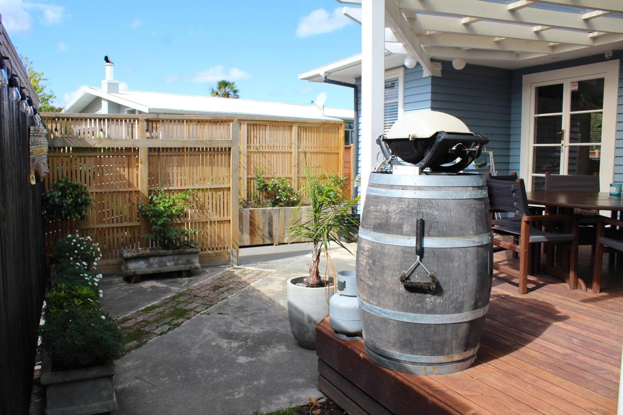 Beautiful Home With Short Stroll To Havelock Village Havelock North Exterior photo